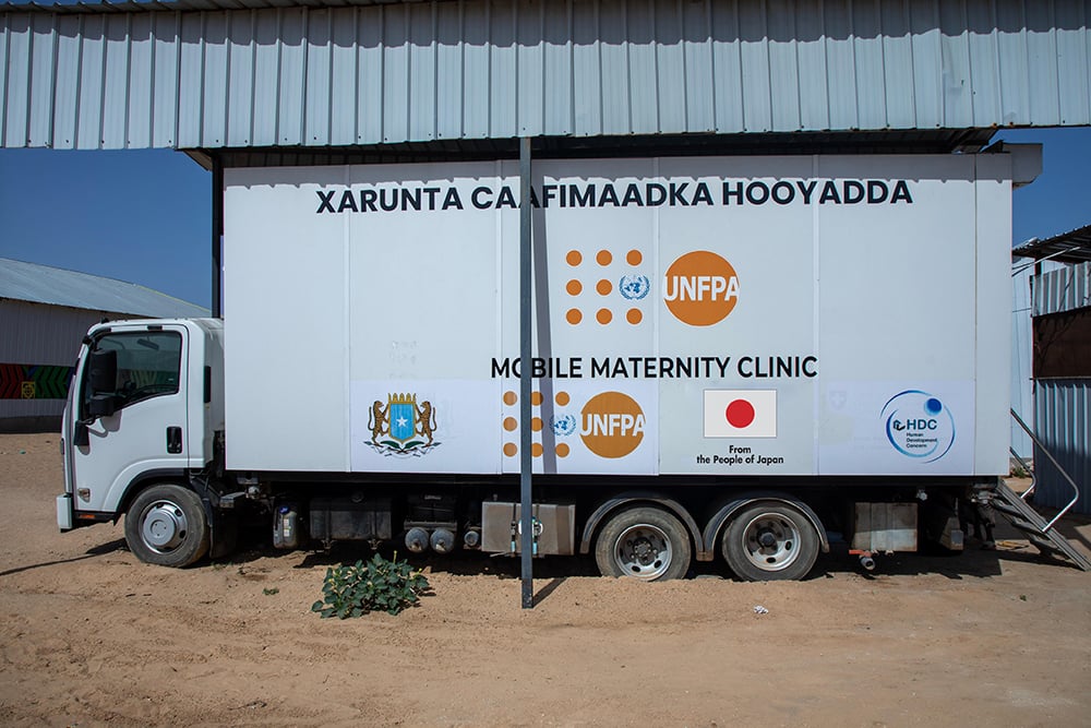 UNFPA-Supported Mobile Maternity Clinic in Daynile, Mogadishu. ©UNFPA/Usame Nur