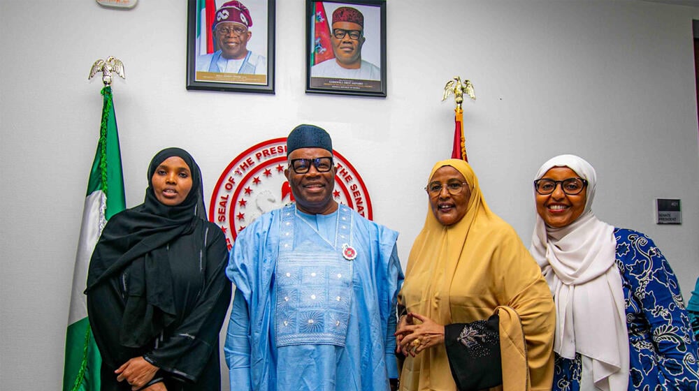 President of the Nigerian Senate, H.E., Godswill Akpabio [middle in blue] with a section of the Somali delegates (Photo: YouthHu